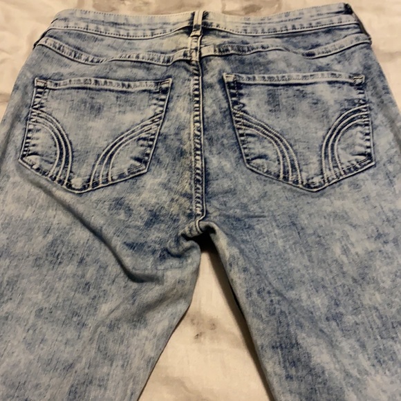 High Rise Vintage 90s Acid Wash Jeans - Picture 3 of 3